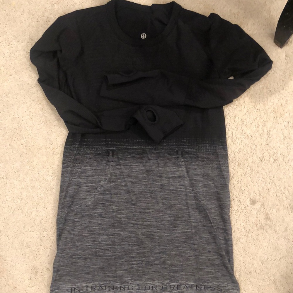Lululemon top M